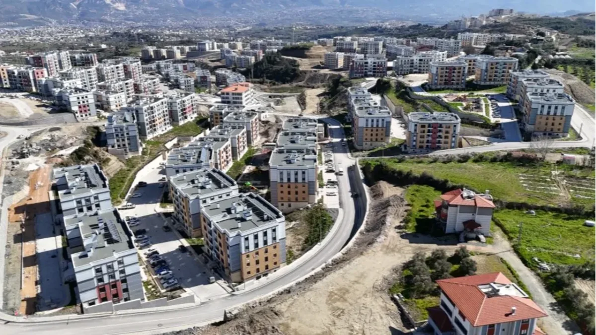 HATAY’DA KİRA FİYATLARINDA SERT DÜŞÜŞ! 7 BİN TL SEVİYESİNE GERİLEDİ